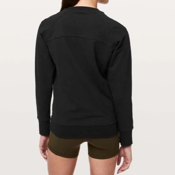 Lululemon Scuba Crew - Picture 3 of 9